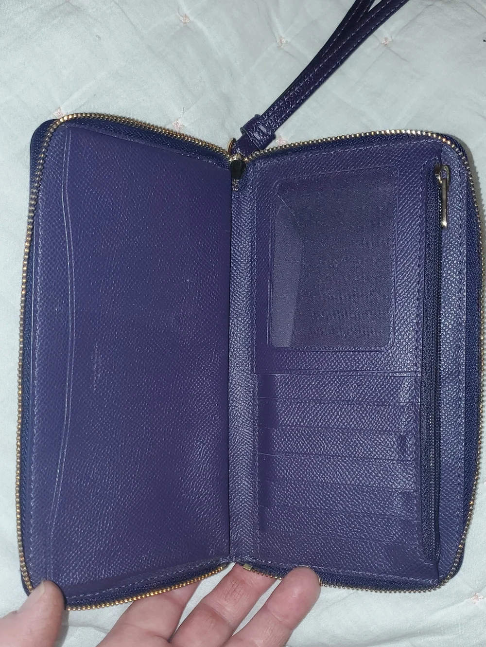 COACH MIDNIGHT BLUE / DARK PURPLE ZIP AROUND WALLET NWOT